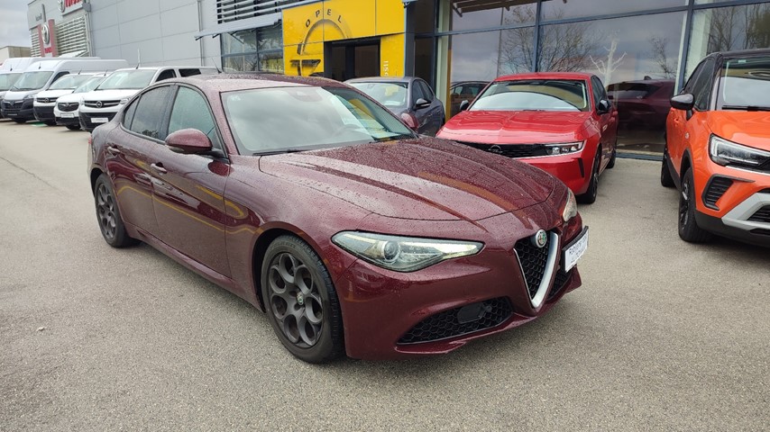 RABLJENO VOZILO ALFA ROMEO GIULIA Q2 Automatski sekvencijalni mjenjač DIESEL 27353