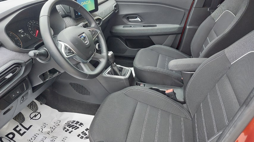 RABLJENO VOZILO DACIA JOGGER COMFORT 1,0 ECO-G 100 Mehanički mjenjač BENZIN 223974