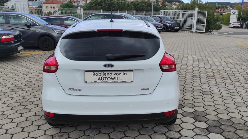 RABLJENO VOZILO FORD FOCUS 1,0 GTDI Mehanički mjenjač BENZIN 81171