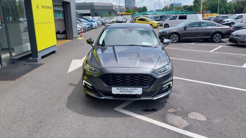 RABLJENO VOZILO FORD MONDEO TITANIUM ECOBLUE ST LINE2,0 HEV Automatski mjenjač BENZIN 223816