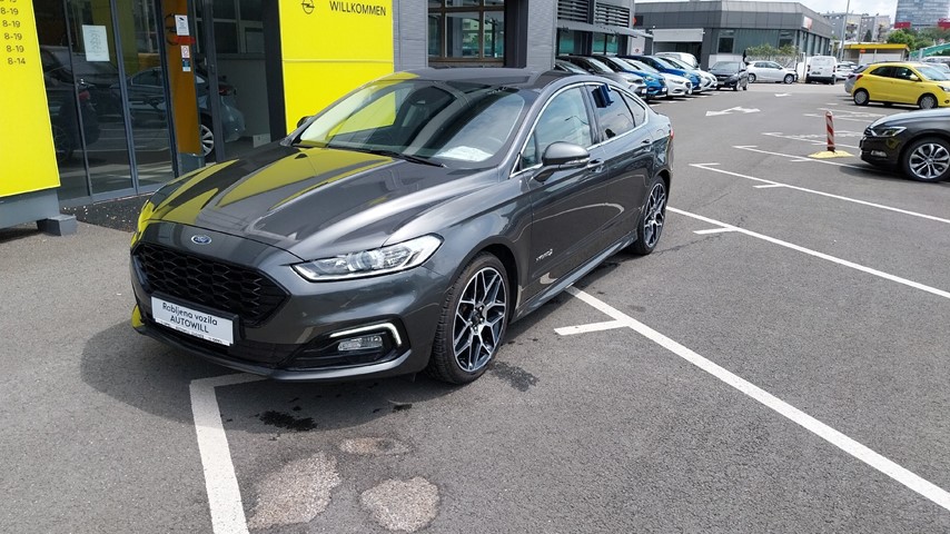 RABLJENO VOZILO FORD MONDEO TITANIUM ECOBLUE ST LINE2,0 HEV Automatski mjenjač BENZIN 223816