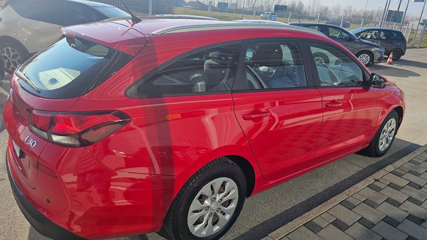 RABLJENO VOZILO HYUNDAI I30 1,4 YES SW Mehanički mjenjač BENZIN 224255