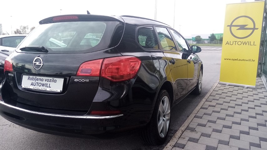 RABLJENO VOZILO OPEL ASTRA 1,3 CDTI Mehanički mjenjač DIESEL 223500