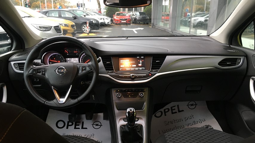 RABLJENO VOZILO OPEL ASTRA 1,6 CDTI Mehanički mjenjač DIESEL 223620