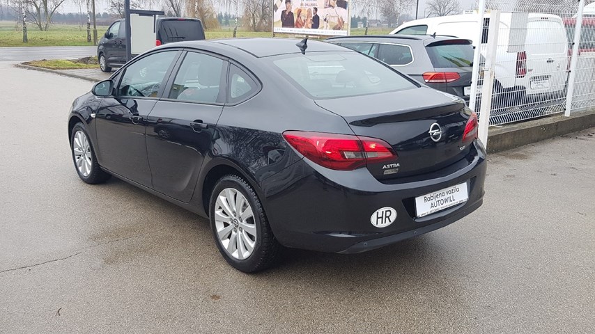 RABLJENO VOZILO OPEL ASTRA 1,7 CDTI ENJOY Mehanički mjenjač DIESEL 20865