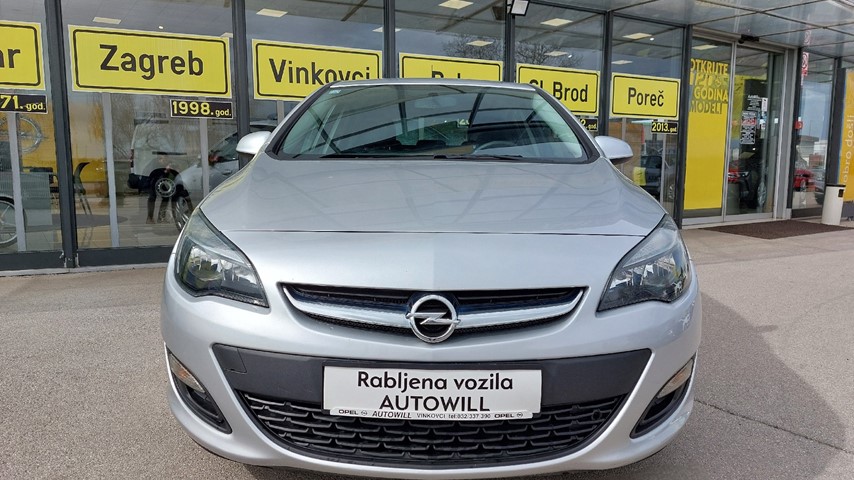 RABLJENO VOZILO OPEL ASTRA ESSENTIA 1,4 Mehanički mjenjač BENZIN 20818