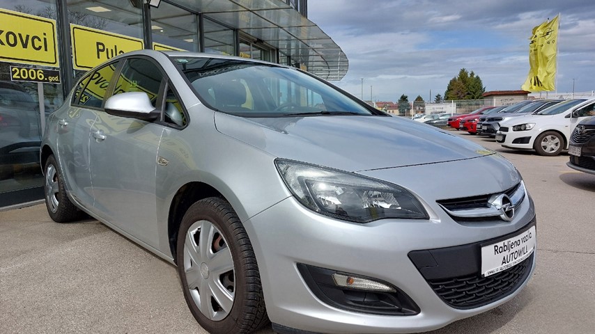 RABLJENO VOZILO OPEL ASTRA ESSENTIA 1,4 Mehanički mjenjač BENZIN 20818