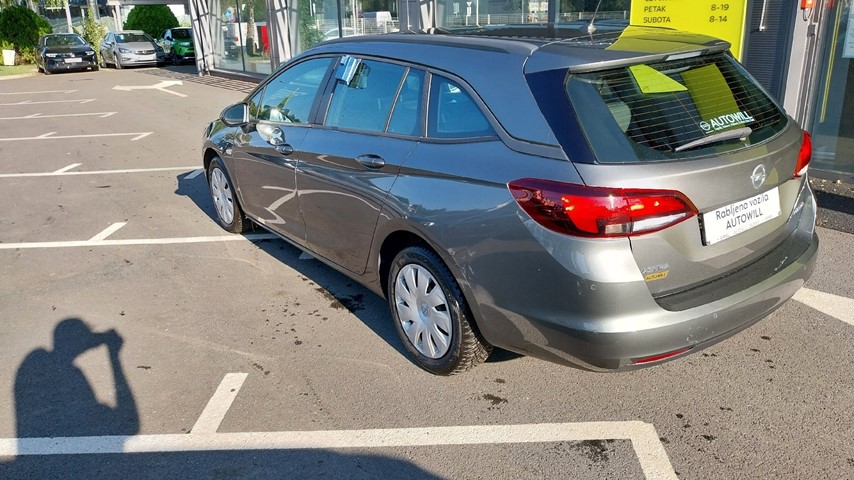 RABLJENO VOZILO OPEL ASTRA SPORTS TOURER ENJOY D 1.6 DTI MT6 Mehanički mjenjač DIESEL 223904