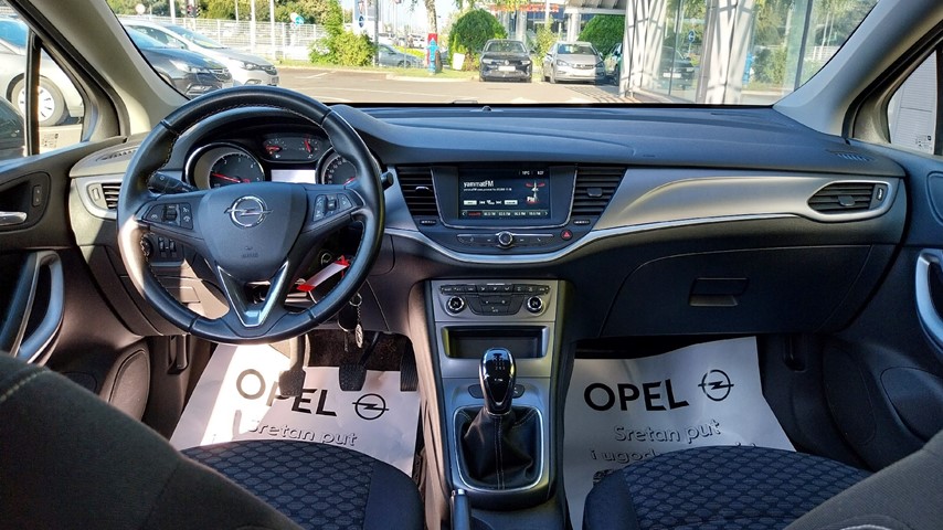 RABLJENO VOZILO OPEL ASTRA SPORTS TOURER ENJOY D 1.6 DTI MT6 Mehanički mjenjač DIESEL 223904