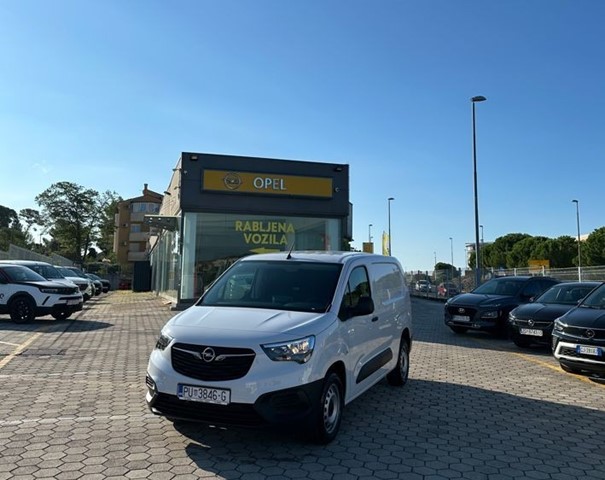 RABLJENO VOZILO OPEL COMBO VAN ENJOY L2H1 D 1,5 DT MT6 Mehanički mjenjač DIESEL 90264