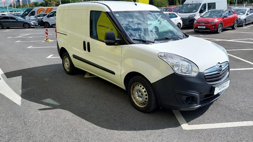 RABLJENO VOZILO OPEL COMBO VAN L1H1 B 1.3 DIE MT5 Mehanički mjenjač DIESEL 223290