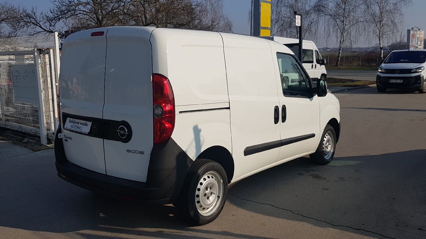 RABLJENO VOZILO OPEL COMBO VAN L1H1 B 1.3 DIE MT5 Mehanički mjenjač DIESEL 223288