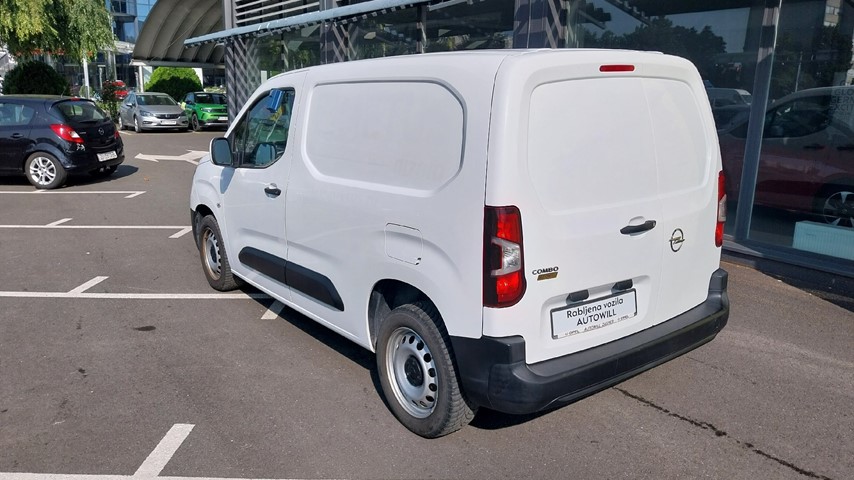 RABLJENO VOZILO OPEL COMBO VAN L1H1 ENJOY 1.5 CDTI Mehanički mjenjač DIESEL 223851