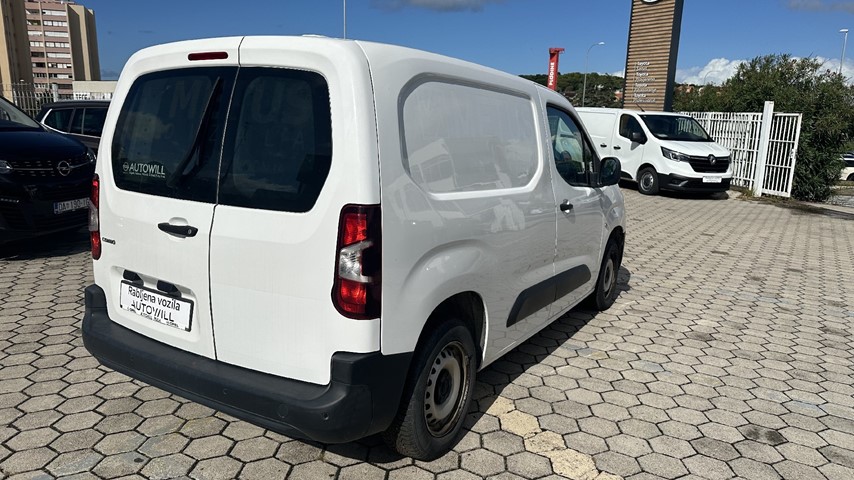 RABLJENO VOZILO OPEL COMBO VAN L1H1 ENJOY 1.6 DT Mehanički mjenjač DIESEL 223824