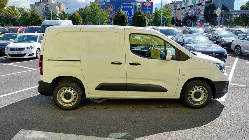 RABLJENO VOZILO OPEL COMBO VAN L1H1 ENJOY D 1.5 DT Mehanički mjenjač DIESEL 223937