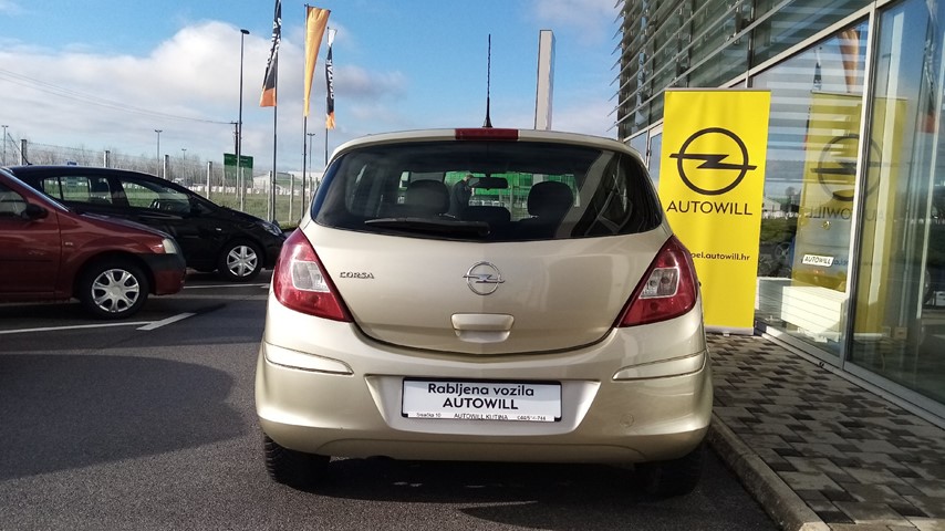 RABLJENO VOZILO OPEL CORSA ENJOY A14XER Mehanički mjenjač BENZIN 223731