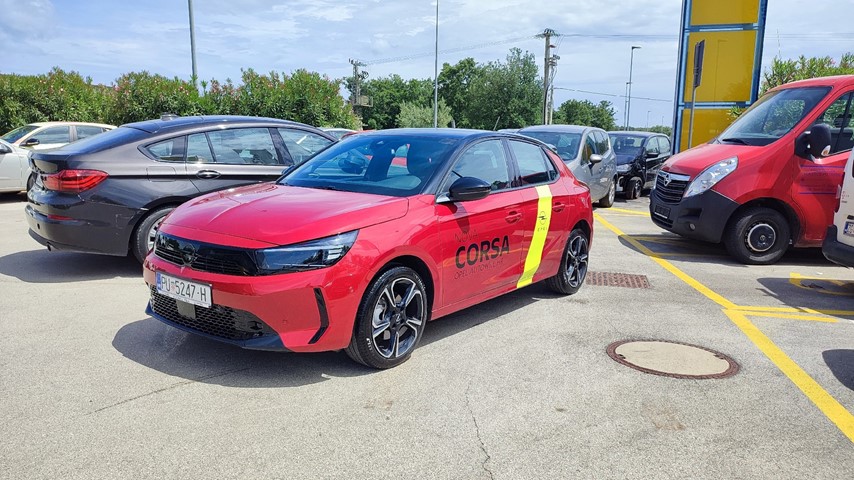 RABLJENO VOZILO OPEL CORSA GS F 1,2 XHL Automatski mjenjač BENZIN 90268