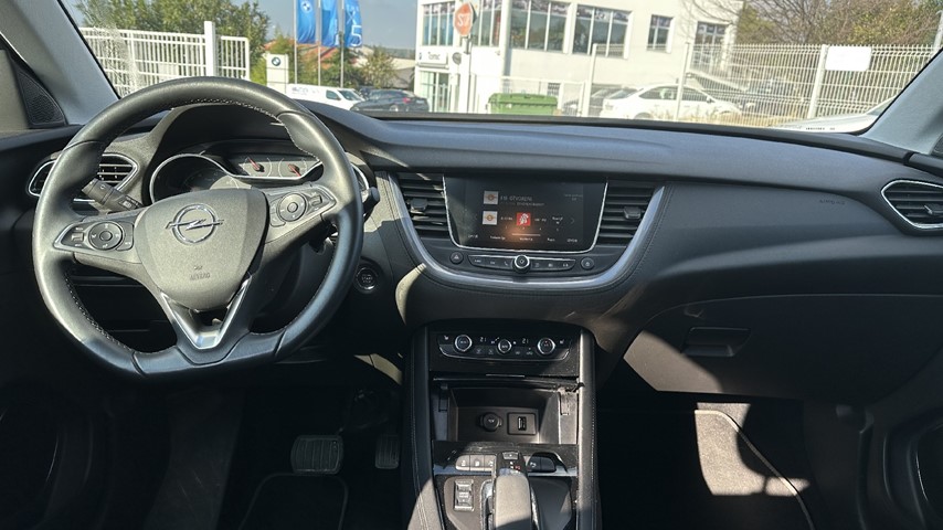 RABLJENO VOZILO OPEL GRANDLAND X ULTIMATE PHEV 1.6 AT8 Automatski mjenjač BENZIN 223501