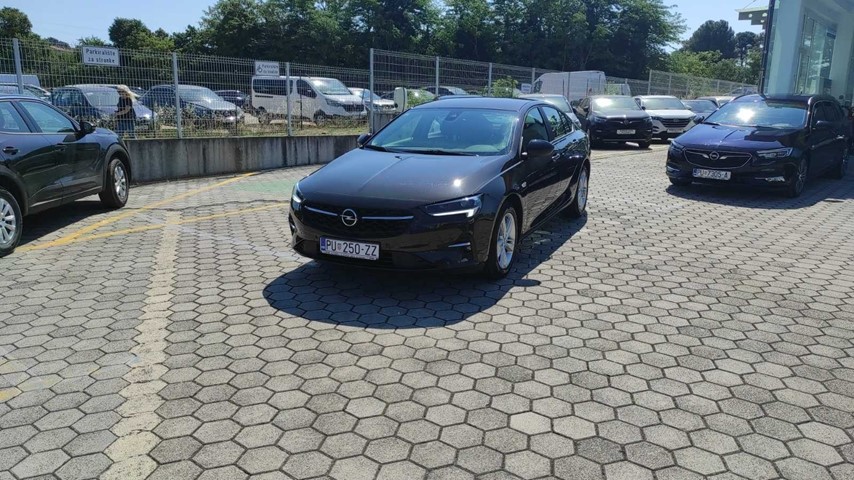 RABLJENO VOZILO OPEL INSIGNIA GRAND SPORT BUSINESS EDITION 1,5DVH MT6 Mehanički mjenjač DIESEL 90205