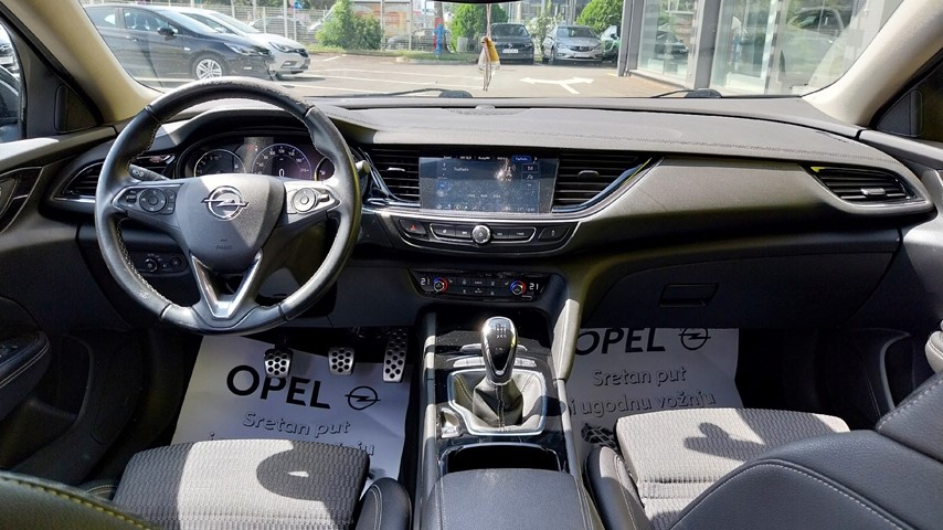 RABLJENO VOZILO OPEL INSIGNIA GRAND SPORT DYNAMIC D2.0DTH MT6 Mehanički mjenjač DIESEL 223906