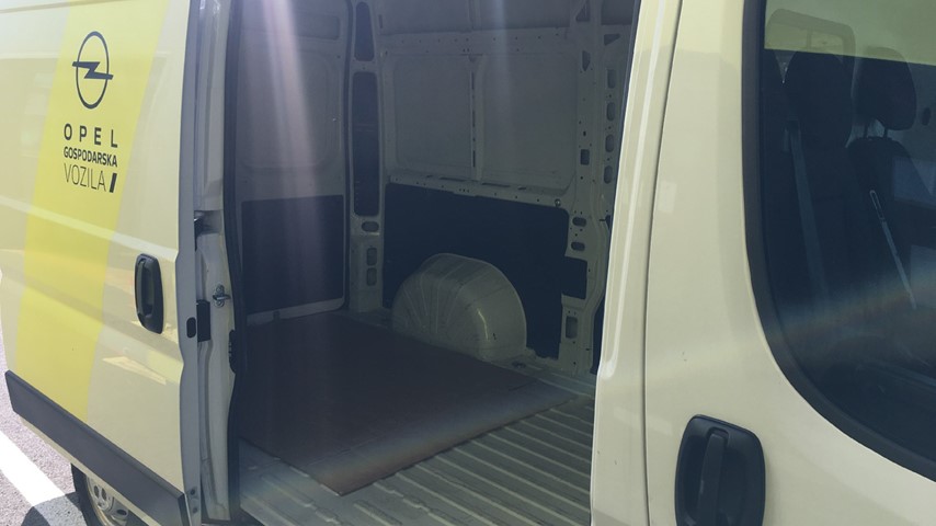 RABLJENO VOZILO OPEL MOVANO PANEL VAN L2H2 BLUEHDi 2,2D MT6 Mehanički mjenjač DIESEL 81082