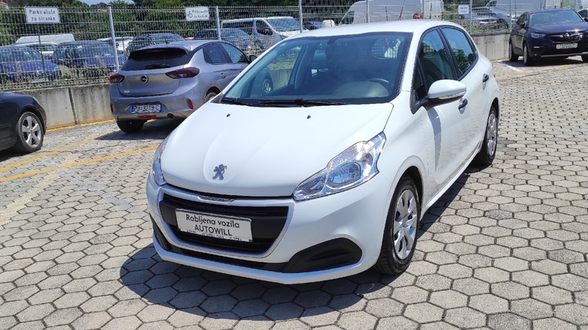 RABLJENO VOZILO PEUGEOT 208 BUSINESS 1,6 BLUE Mehanički mjenjač DIESEL 27330