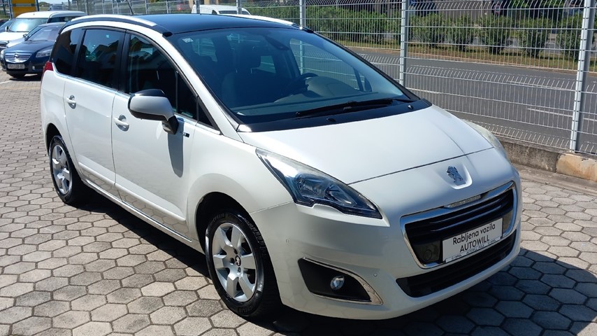 RABLJENO VOZILO PEUGEOT 5008 1,6 HDI Mehanički mjenjač DIESEL 27328