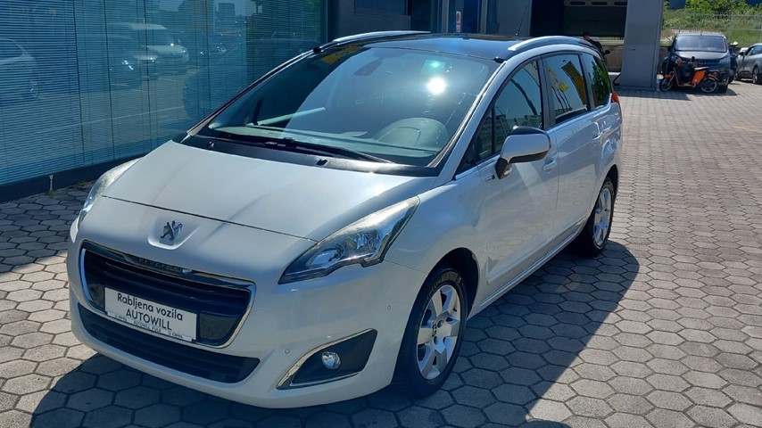 RABLJENO VOZILO PEUGEOT 5008 1,6 HDI Mehanički mjenjač DIESEL 27328