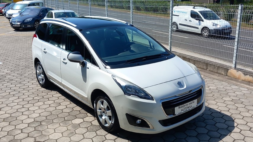 RABLJENO VOZILO PEUGEOT 5008 1,6 HDI Mehanički mjenjač DIESEL 27328