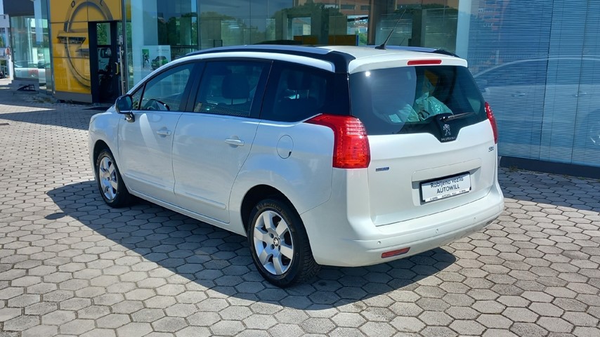 RABLJENO VOZILO PEUGEOT 5008 1,6 HDI Mehanički mjenjač DIESEL 27328