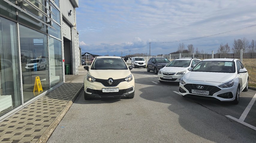 RABLJENO VOZILO RENAULT CAPTUR 0,9 TcE 90 ZEN Mehanički mjenjač BENZIN 224252