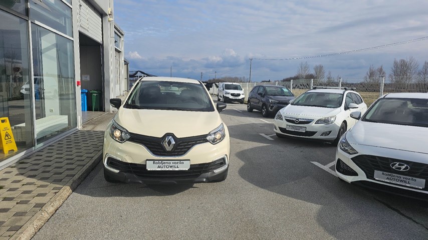 RABLJENO VOZILO RENAULT CAPTUR 0,9 TcE 90 ZEN Mehanički mjenjač BENZIN 224252