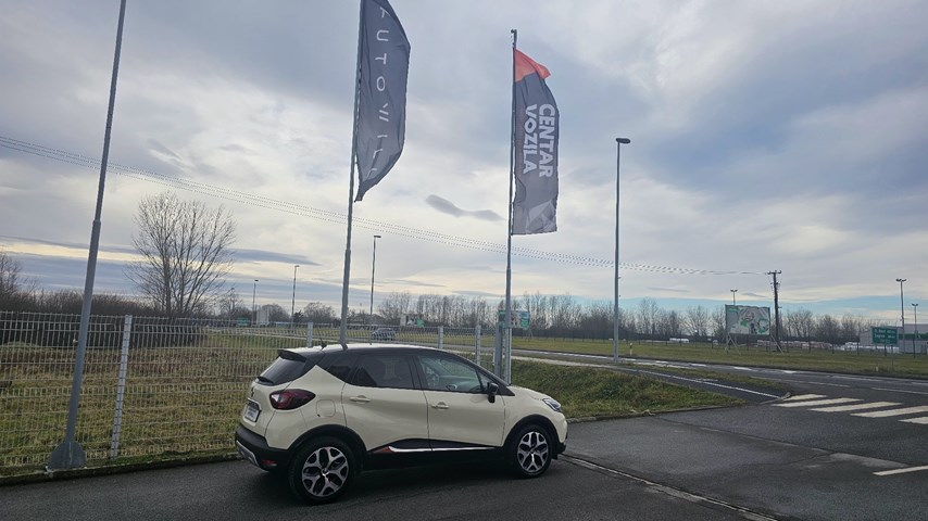 RABLJENO VOZILO RENAULT CAPTUR 1,3 TCE INTENS AT Automatski mjenjač BENZIN 224253