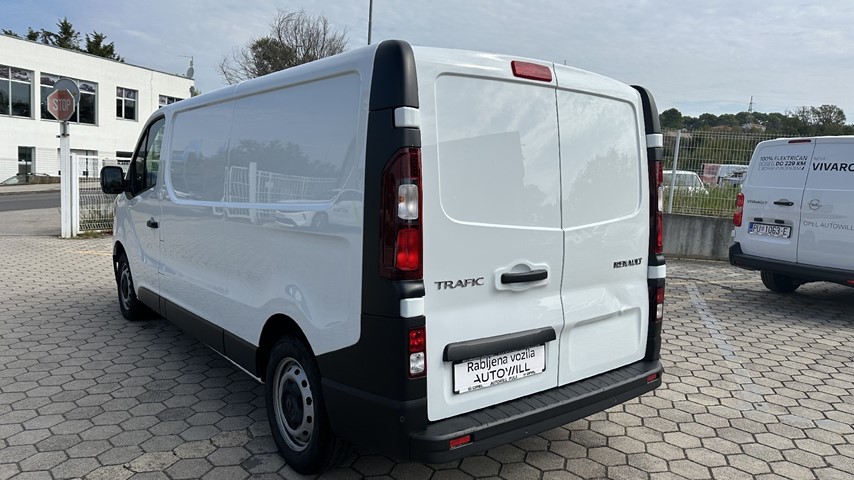 RABLJENO VOZILO RENAULT TRAFIK 2,0 DCI Mehanički mjenjač DIESEL 27368