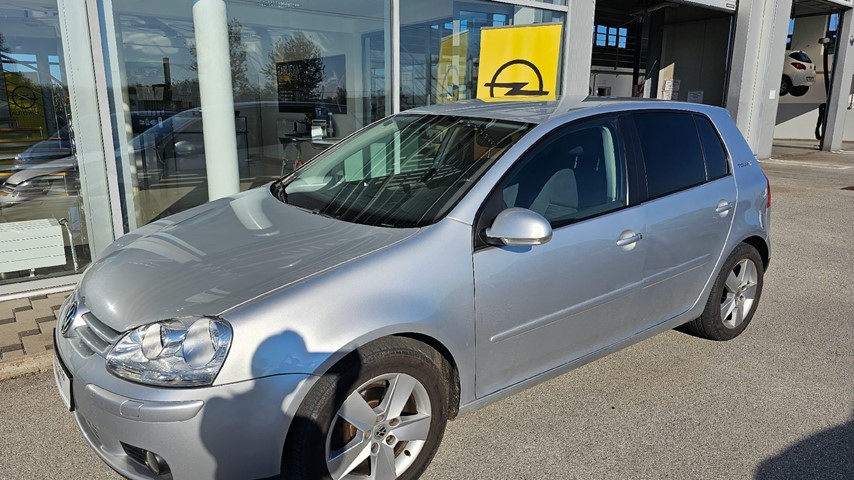 RABLJENO VOZILO VOLKSWAGEN GOLF 1,9 TDI Mehanički mjenjač DIESEL 223994