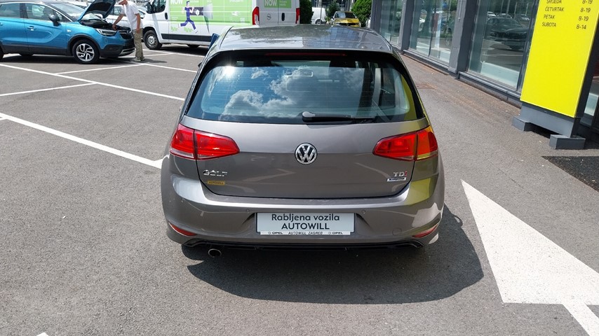 RABLJENO VOZILO VOLKSWAGEN GOLF COMFORTLINE 1,6 TDI Mehanički mjenjač DIESEL 223894