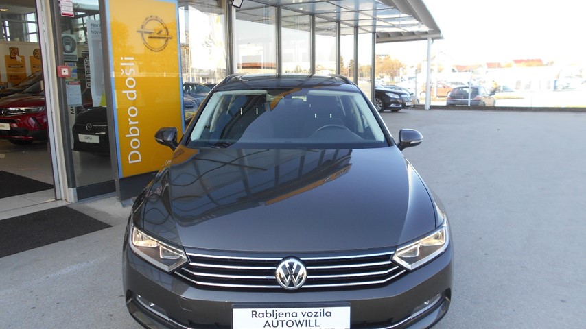 RABLJENO VOZILO VOLKSWAGEN PASSAT VARIANT 1,6 TDI DSG COMFORTLINE Automatski mjenjač DIESEL 81193